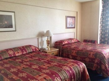 Town And Country Motor Hotel YYC Buitenkant foto